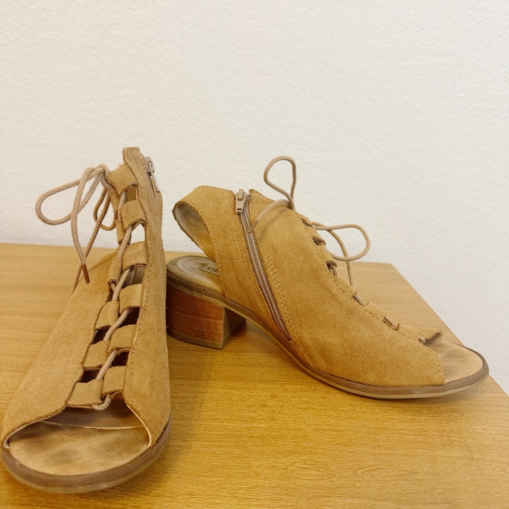 Steve Madden Lace Up Peep Toe Suede Adelene Sandals